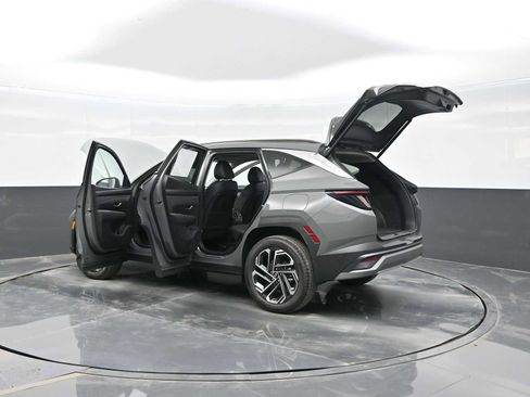 New 2026 Hyundai Tucson Limited image 41
