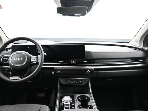 Used 2026 Kia Carnival SX Prestige FWD image 20