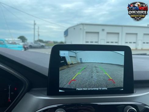 Used 2025 Ford Escape Active AWD/4WD image 19