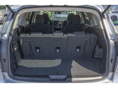 Certified 2025 Subaru Ascent Premium AWD/4WD image 16
