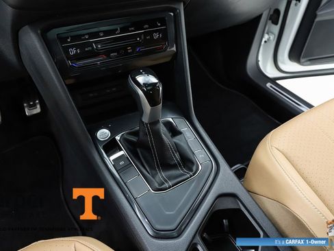Used 2023 Volkswagen Tiguan SE R-Line image 61