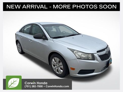 Used 2012 Chevrolet Cruze LS w/ Connectivity Package image 1