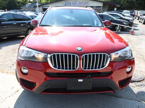 Used 2017 BMW X3 xDrive28i image 3