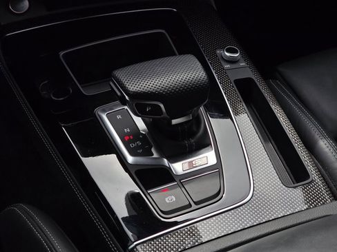 Certified 2023 Audi SQ5 Prestige w/ Prestige Package AWD/4WD image 22