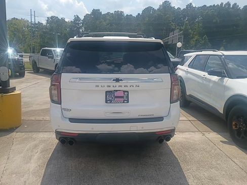 Used 2023 Chevrolet Suburban Premier AWD/4WD image 5