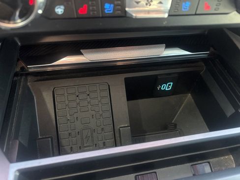 Used 2024 Ford F350 Limited image 24