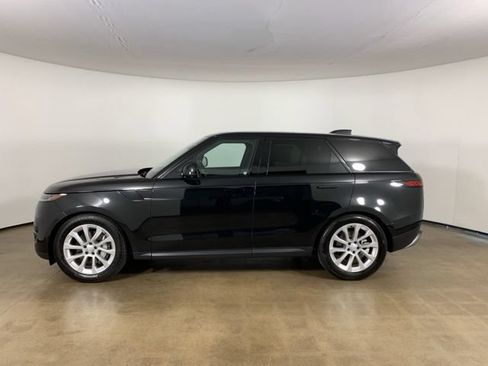 Used 2025 Land Rover Range Rover Sport SE AWD/4WD image 16