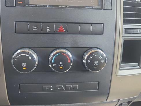 Used 2012 RAM 1500 Express AWD/4WD image 12