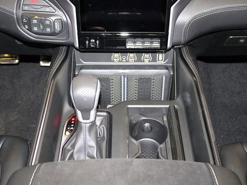 New 2026 RAM 1500 RHO AWD/4WD image 24