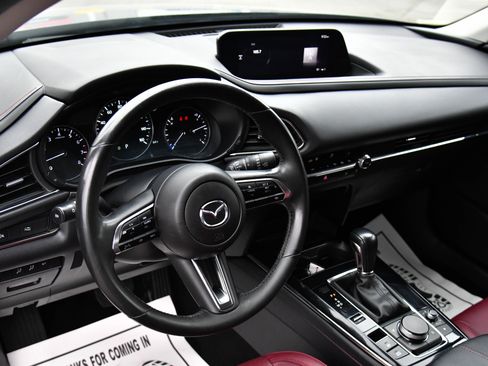 Used 2024 MAZDA CX-30 AWD 2.5 S w/ Preferred Package image 16