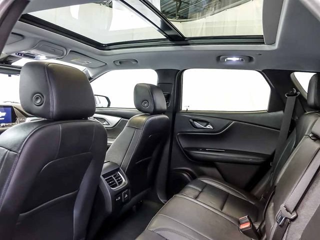 Used 2022 Chevrolet Blazer LT w/ Sound & Technology Package AWD/4WD image 16