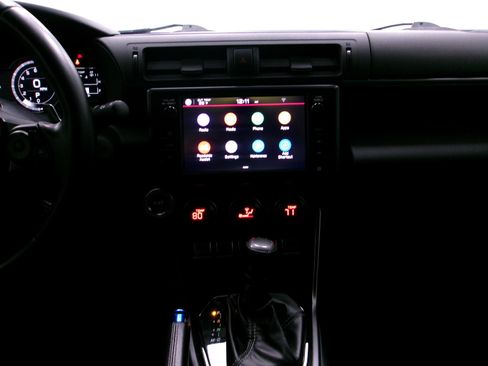 Used 2022 Toyota GR86 image 10