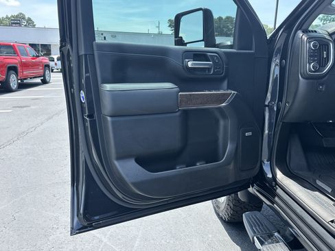 Used 2021 GMC Sierra 2500 Denali w/ Denali Ultimate Package AWD/4WD image 10