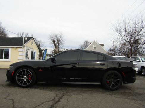Used 2019 Dodge Charger Scat Pack image 6