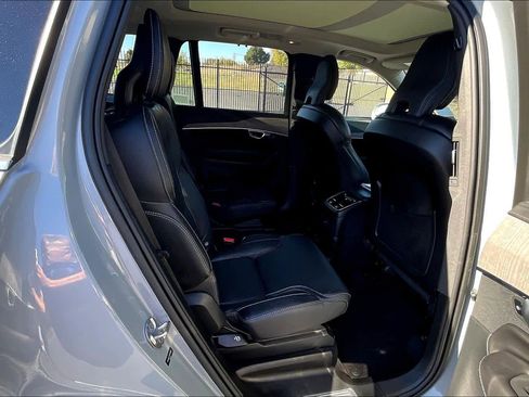 Used 2024 Volvo XC90 T8 Ultimate image 30