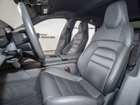 Used 2023 Porsche Taycan RWD image 13