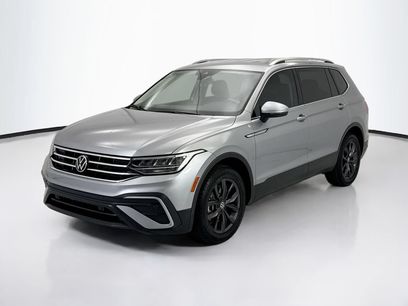Used 2022 Volkswagen Tiguan SE