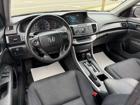 Used 2014 Honda Accord Sport image 12