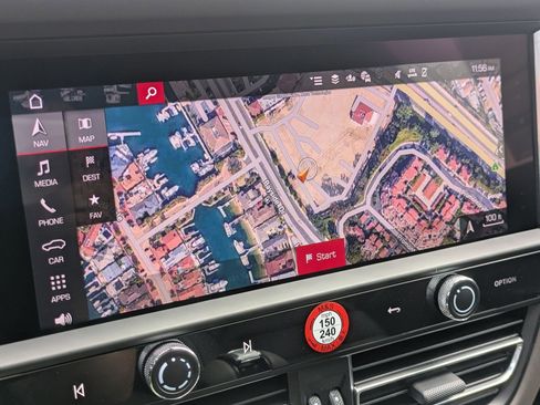 New 2025 Porsche Macan S image 18