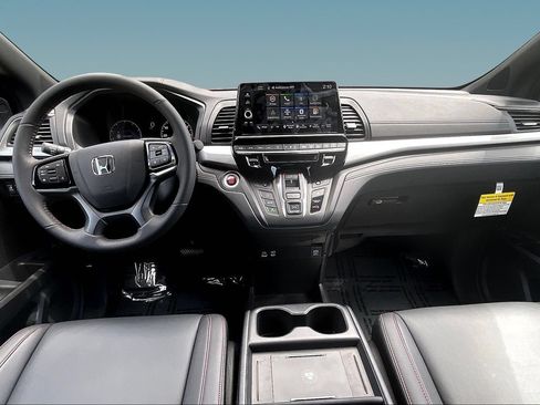 Used 2026 Honda Odyssey Sport-L image 7