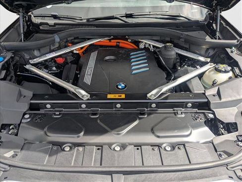 Certified 2023 BMW X5 xDrive45e w/ Climate Comfort Package image 23