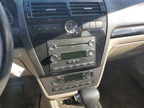 Used 2009 Ford Fusion SEL image 6