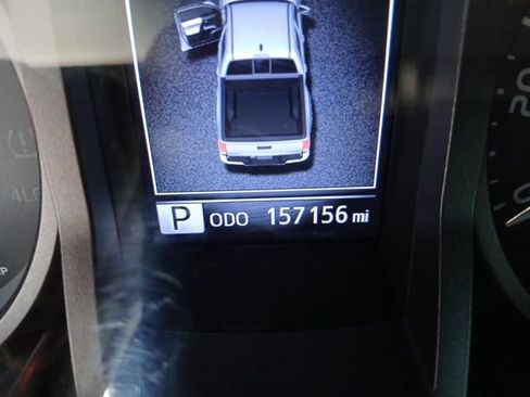 Used 2017 Toyota Tacoma TRD Sport image 42