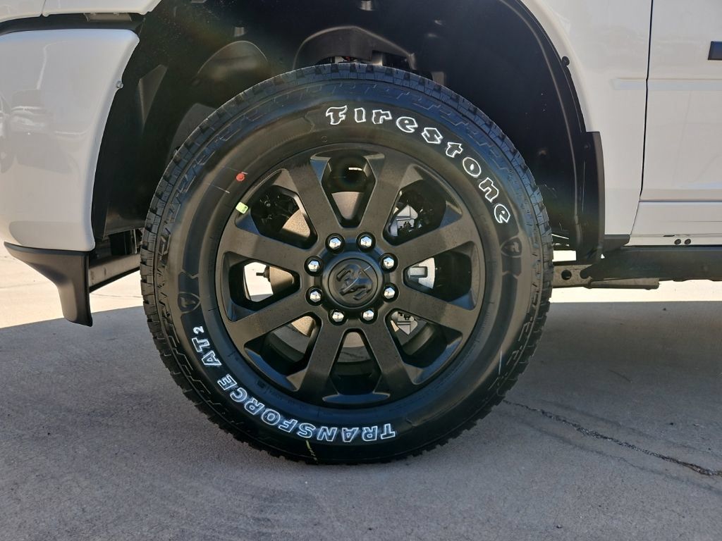 New 2026 RAM 2500 Laramie w/ Night Edition AWD/4WD image 7