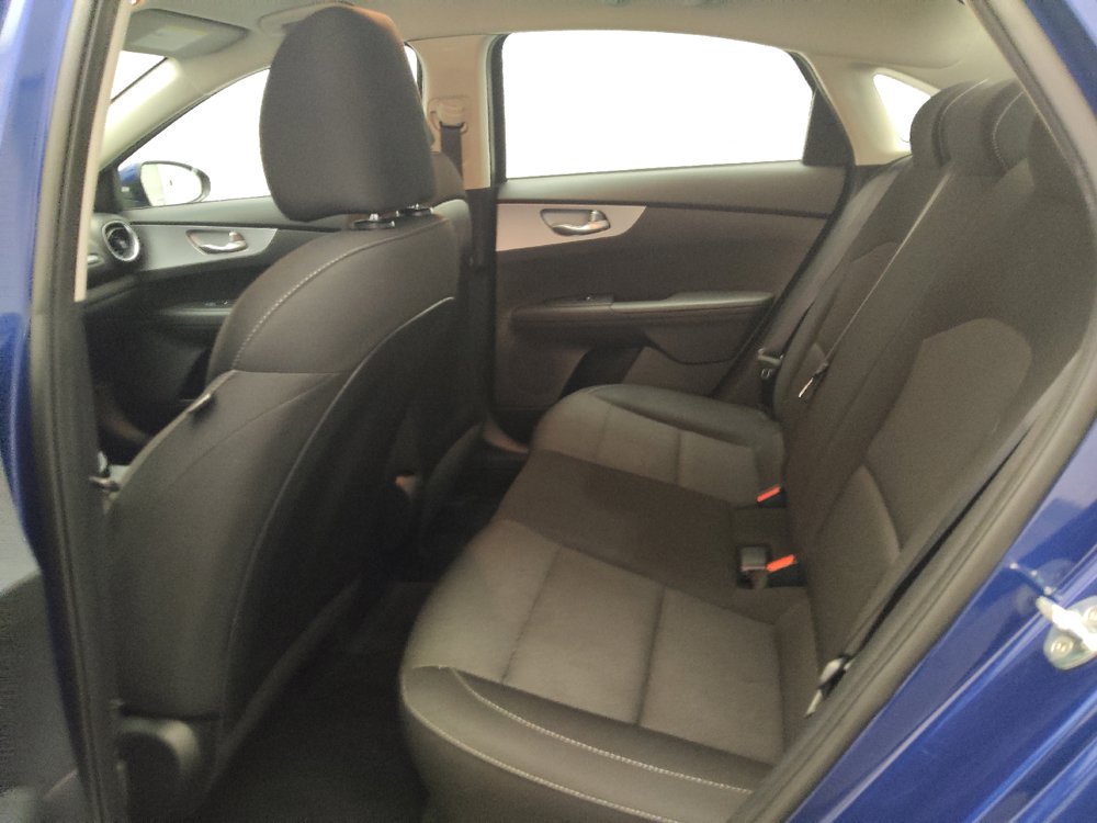Used 2023 Kia Forte LXS w/ LXS Technology Package FWD image 18