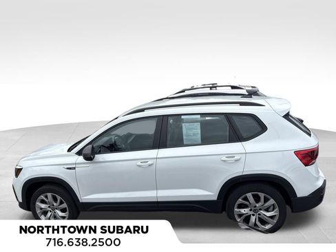 Used 2023 Volkswagen Taos S w/ Driver Assistance Package AWD/4WD image 4
