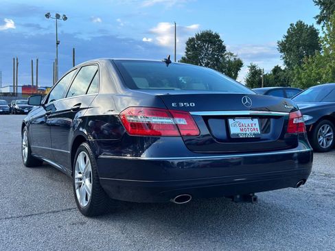 Used 2011 Mercedes-Benz E 350 4MATIC Sedan image 4