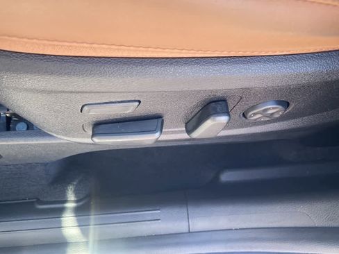 Used 2025 Kia Telluride SX Prestige X-Line image 12