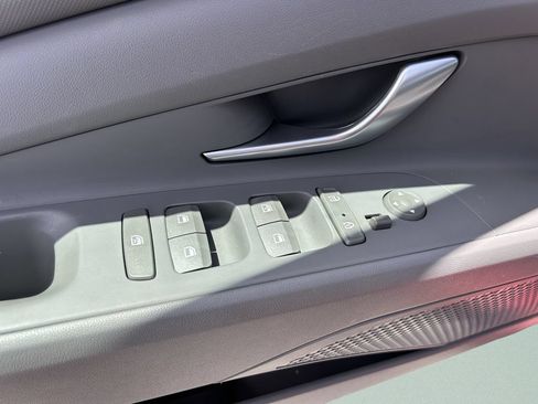 Certified 2023 Hyundai Elantra SEL w/ Convenience Package FWD image 23