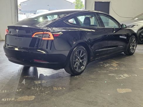 Used 2023 Tesla Model 3 Standard Range RWD image 4