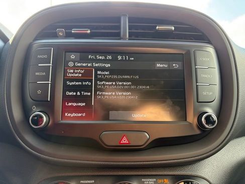 Used 2024 Kia Soul LX w/ Option Group 015 image 19