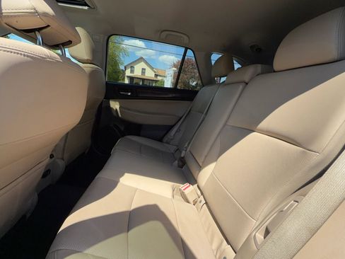 Used 2016 Subaru Outback 3.6R Limited AWD/4WD image 14