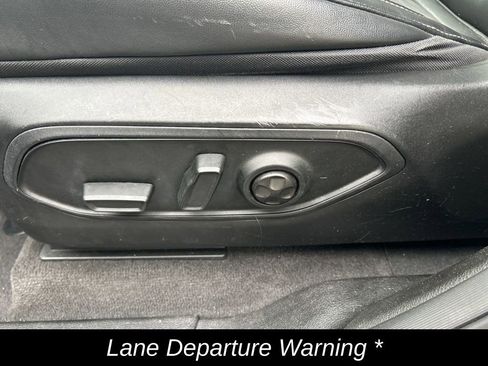 Used 2022 Jeep Grand Cherokee Altitude image 12