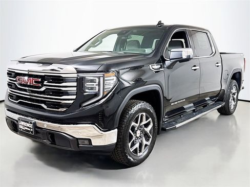 New 2026 GMC Sierra 1500 SLT image 1