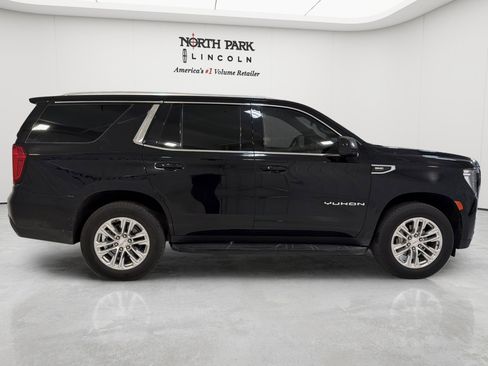Used 2024 GMC Yukon SLE w/ Gmc Pro Safety Plus Package RWD image 6