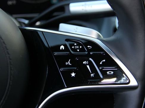 Used 2022 Mercedes-Benz S 580 S 580 image 25