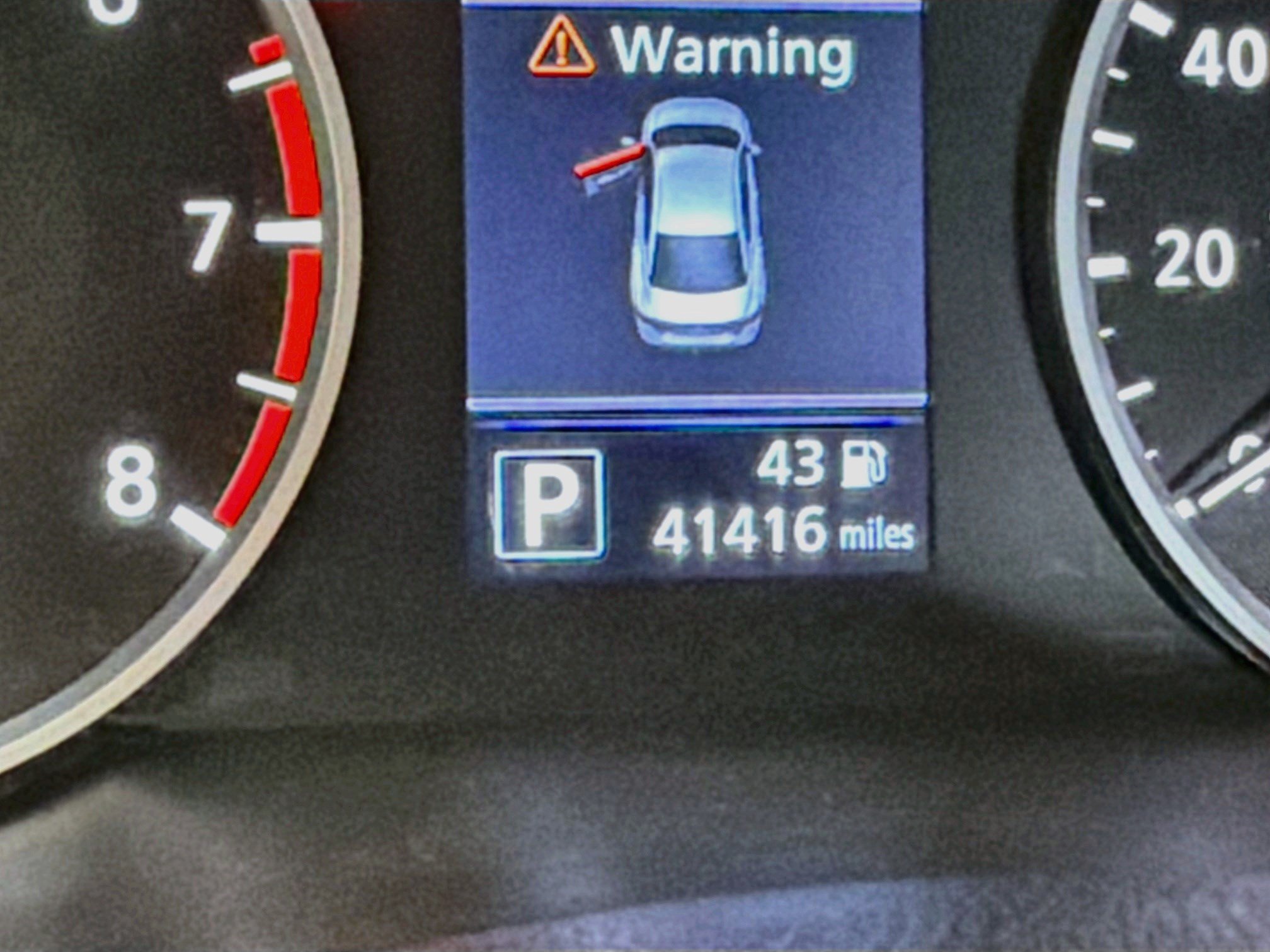 Used 2025 Nissan Sentra S FWD image 8