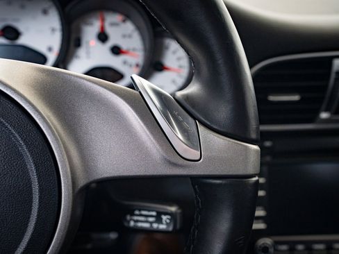 Used 2009 Porsche 911 Carrera S image 30