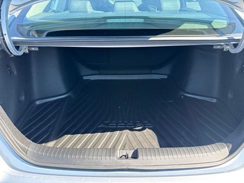 Used 2025 Honda Accord Touring image 25