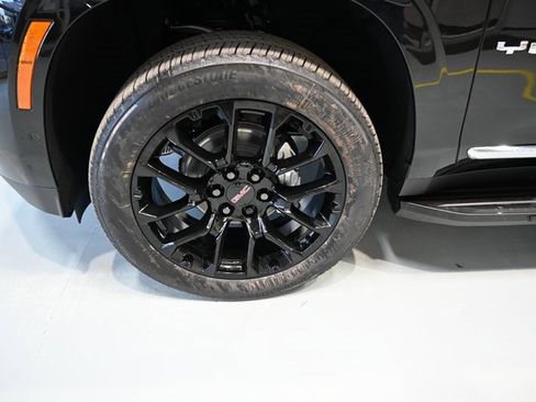 New 2026 GMC Yukon XL Elevation w/ Elevation Premium Package image 34
