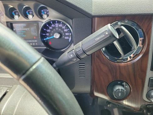 Used 2011 Ford F350 Lariat w/ Lariat Interior Pkg image 35