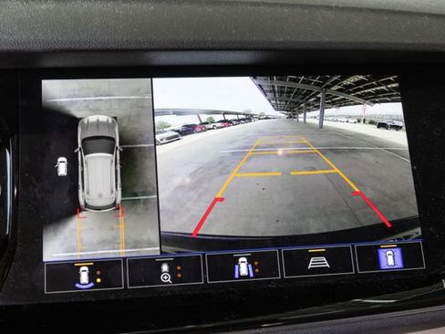 Used 2023 Buick Envision Avenir image 18