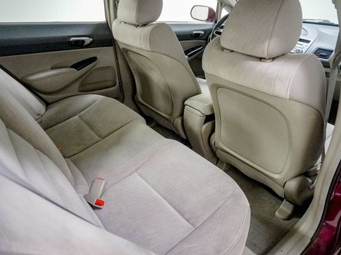 Used 2010 Honda Civic LX image 32