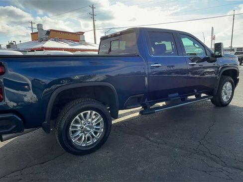 Used 2020 Chevrolet Silverado 3500 High Country w/ Z71 Off-Road Package image 8
