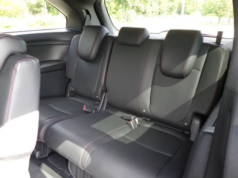 Used 2023 Honda Odyssey Sport image 14