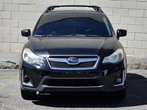 Used 2017 Subaru Crosstrek 2.0i Premium AWD/4WD image 8